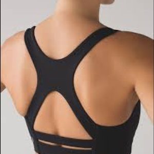 Lululemon mesh gear up sports bra 10